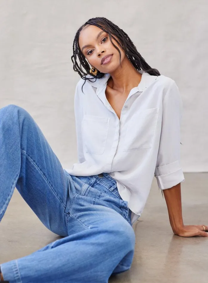Two Pocket Classic Button Down 8211 Foggy Sky Women Bella Dahl Long Sleeve Two Pocket Classic Button Down 8211 Foggy Sky Women Bella Dahl Long Sleeve