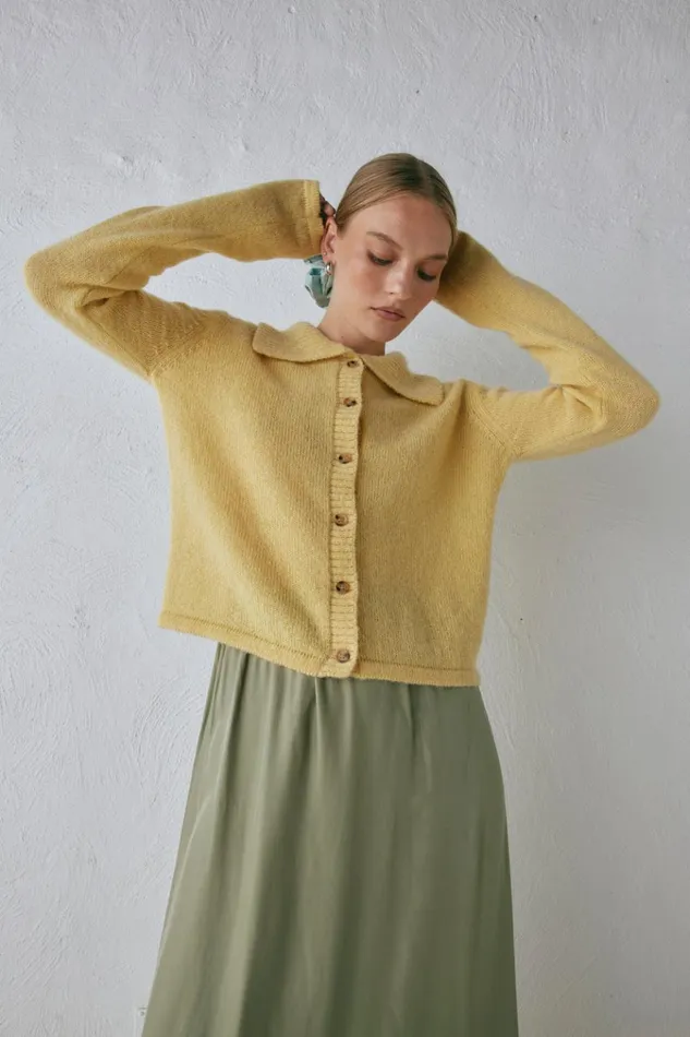 VRG GRL JumpersSweaters Avery Knit Cardigan Lemon 8211 Women VRG GRL JumpersSweaters Avery Knit Cardigan Lemon 8211 Women