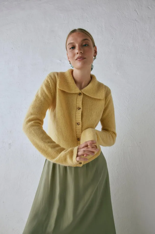 VRG GRL JumpersSweaters Avery Knit Cardigan Lemon 8211 Women VRG GRL JumpersSweaters Avery Knit Cardigan Lemon 8211 Women