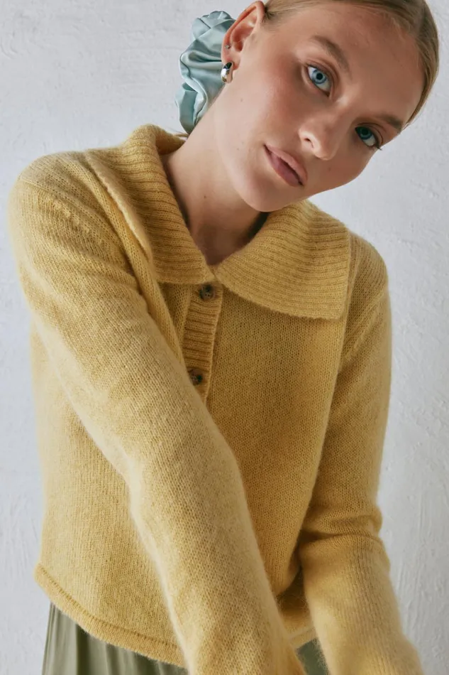 VRG GRL JumpersSweaters Avery Knit Cardigan Lemon 8211 Women VRG GRL JumpersSweaters Avery Knit Cardigan Lemon 8211 Women