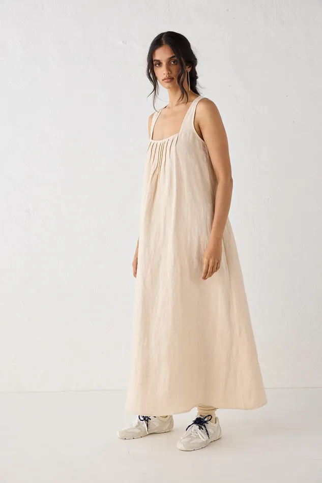 VRG GRL MidiMaxi Dresses San Paolo Smock Linen Midi Dress Natural 8211 Women VRG GRL MidiMaxi Dresses San Paolo Smock Linen Midi Dress Natural 8211 Women