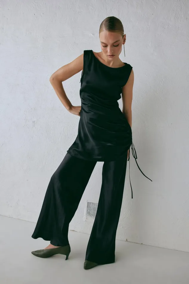 VRG GRL Pants Rae Satin Pants Black 8211 Women VRG GRL Pants Rae Satin Pants Black 8211 Women