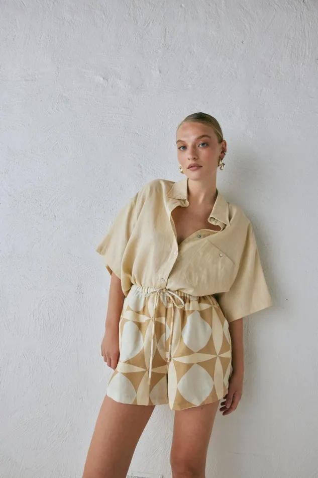 VRG GRL Sets Annika Linen Shorts Scope 8211 Women