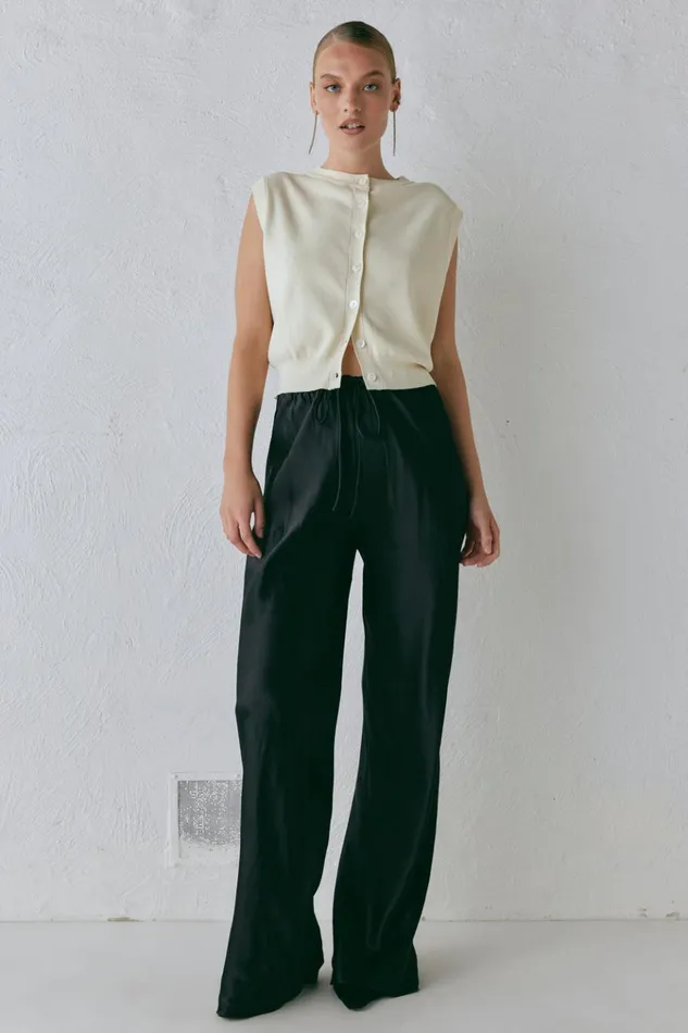 VRG GRL Sets Rae Satin Pants Black 8211 Women VRG GRL Sets Rae Satin Pants Black 8211 Women
