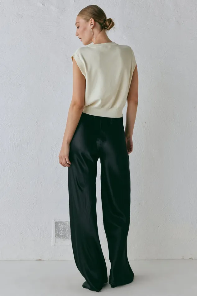 VRG GRL Sets Rae Satin Pants Black 8211 Women VRG GRL Sets Rae Satin Pants Black 8211 Women