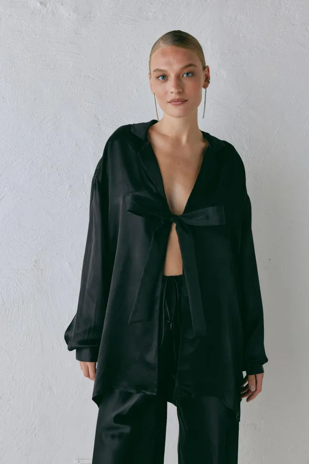 VRG GRL Sets Rae Satin Top Black 8211 Women
