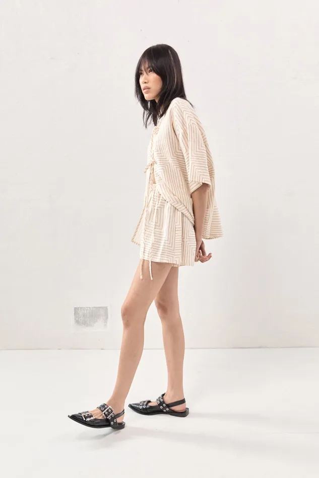 VRG GRL Sets Sunny Linen Shorts Juno 8211 Women VRG GRL Sets Sunny Linen Shorts Juno 8211 Women