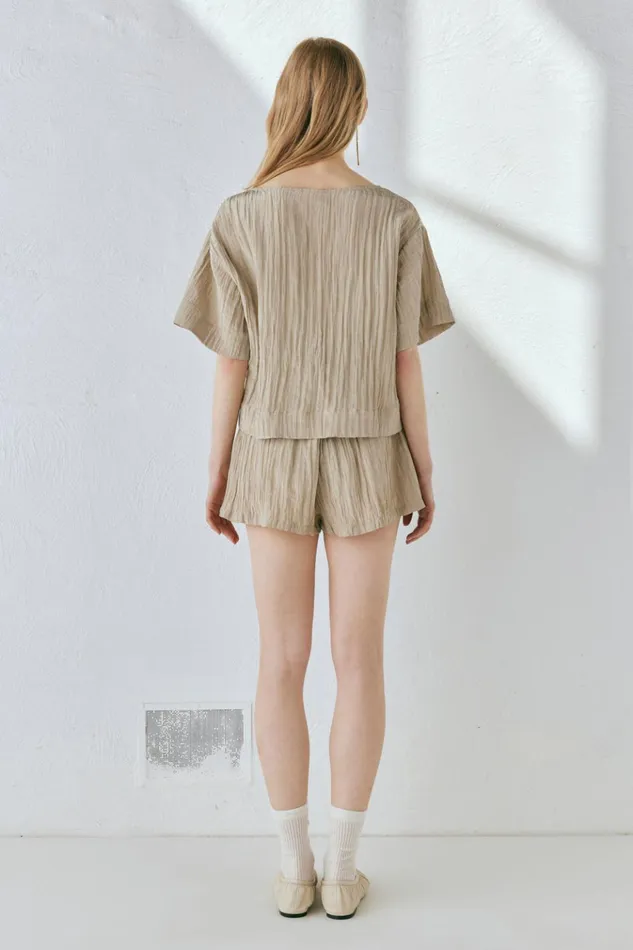 VRG GRL Sets The Sea and I Smock Top Taupe 8211 Women VRG GRL Sets The Sea and I Smock Top Taupe 8211 Women