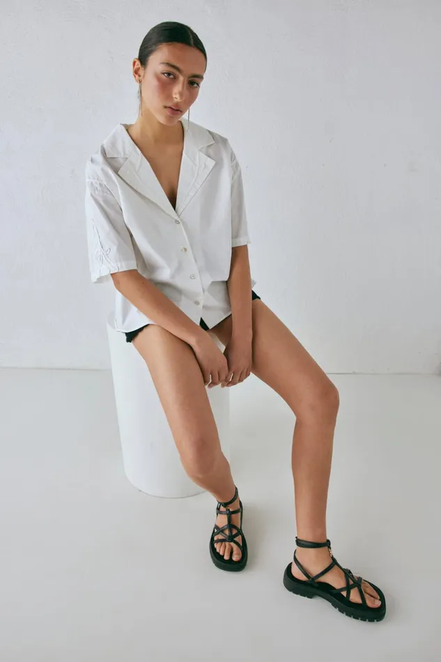 VRG GRL Short Sleeve Cecile Shirt White 8211 Women VRG GRL Short Sleeve Cecile Shirt White 8211 Women