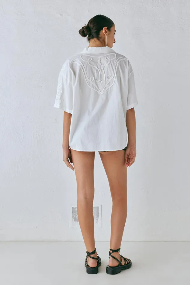 VRG GRL Short Sleeve Cecile Shirt White 8211 Women VRG GRL Short Sleeve Cecile Shirt White 8211 Women