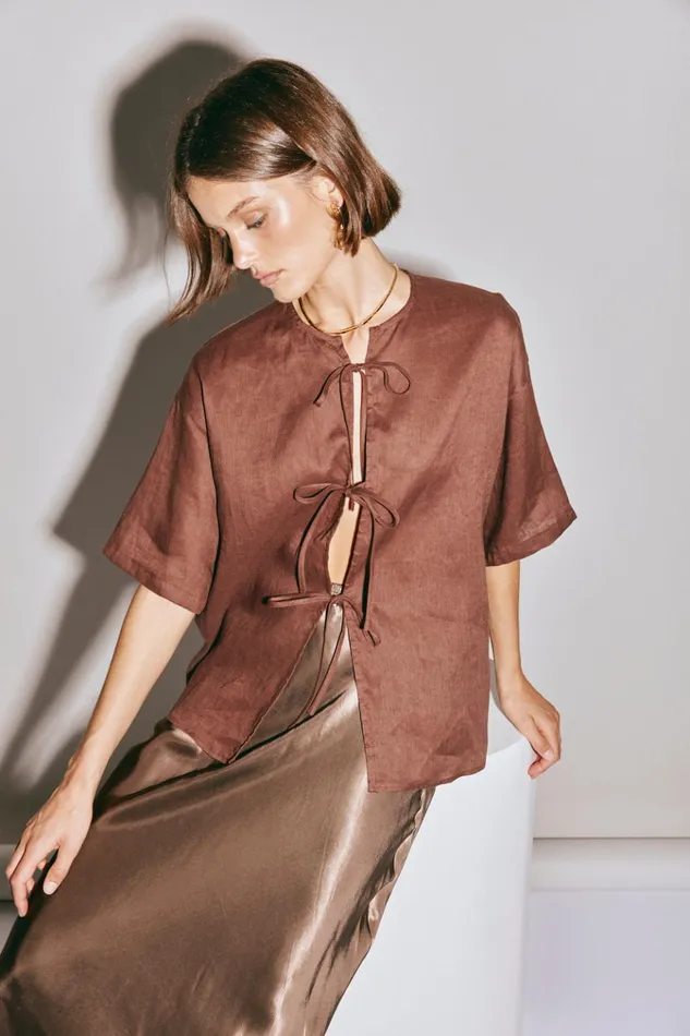 VRG GRL Short Sleeve Naomi Linen Smock Top Umber 8211 Women