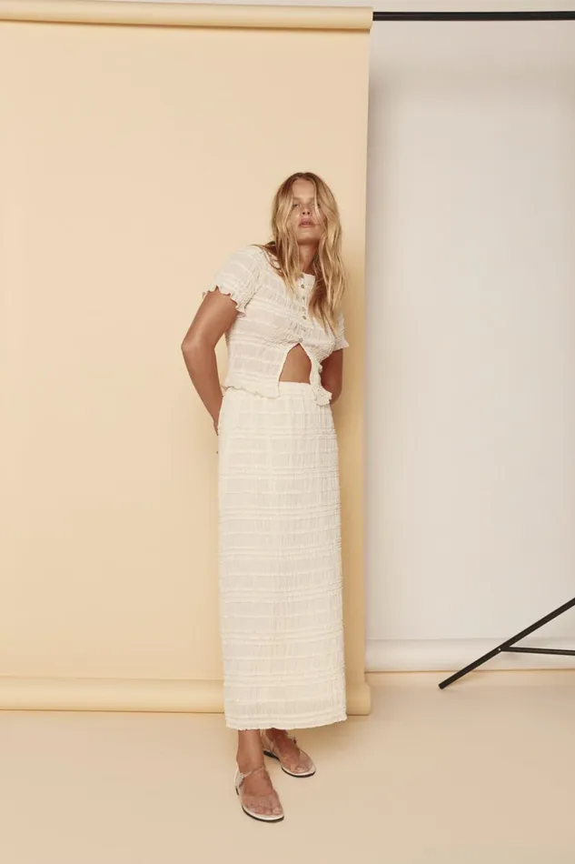 VRG GRL Skirts Mia Midi Skirt Cream 8211 Women VRG GRL Skirts Mia Midi Skirt Cream 8211 Women