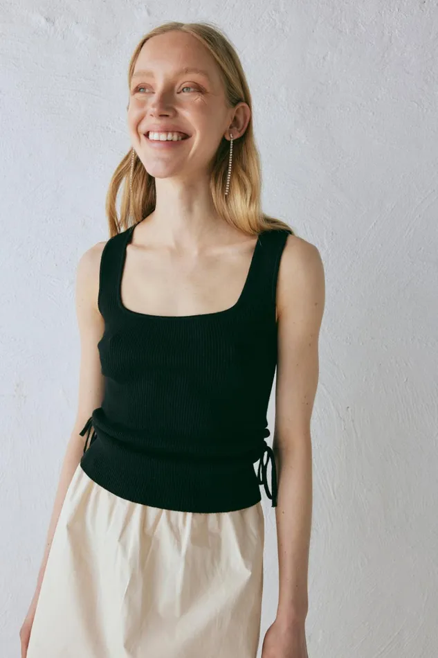 VRG GRL Sleeveless Liv Knit Top Black 8211 Women
