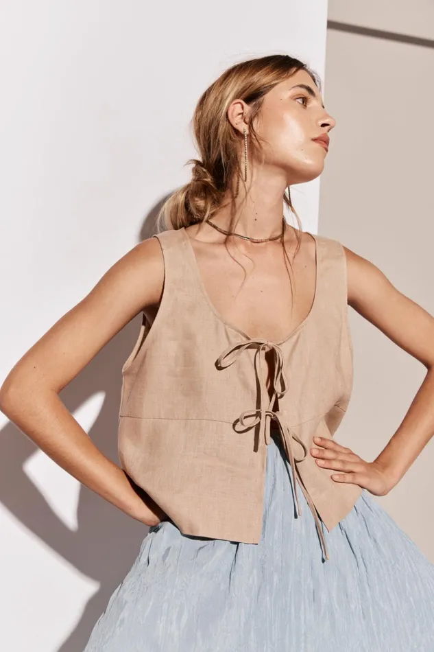 VRG GRL Sleeveless Nessa Linen Smock Top Beige 8211 Women VRG GRL Sleeveless Nessa Linen Smock Top Beige 8211 Women