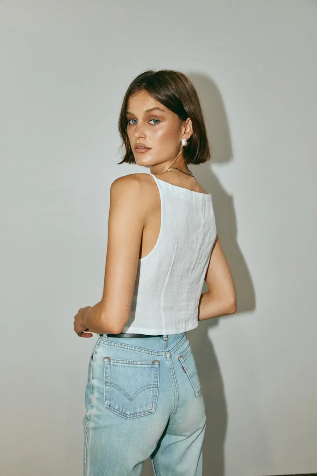 VRG GRL Sleeveless Rumi Linen Top White 8211 Women VRG GRL Sleeveless Rumi Linen Top White 8211 Women