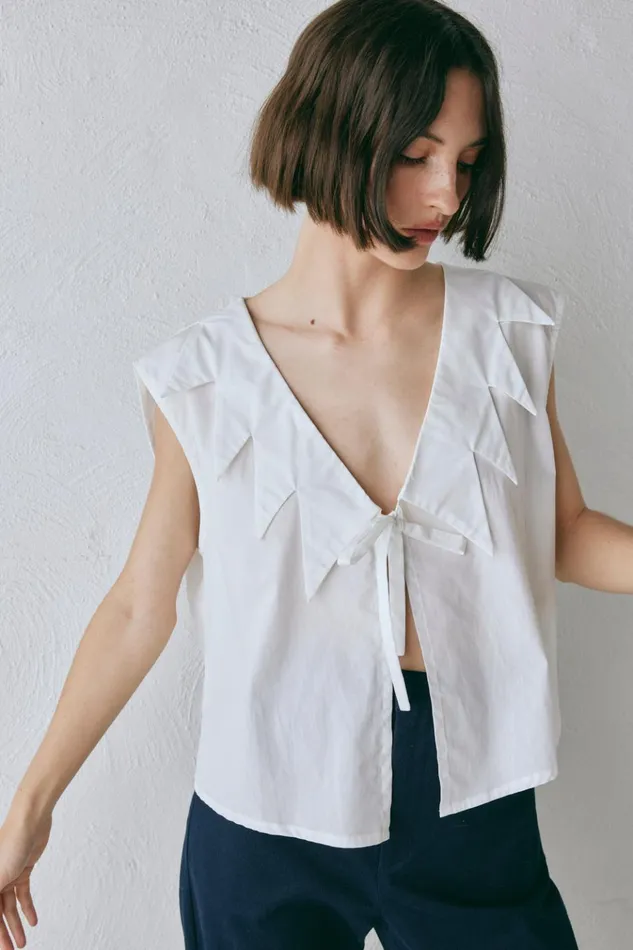VRG GRL Sleeveless Zella Top White 8211 Women VRG GRL Sleeveless Zella Top White 8211 Women