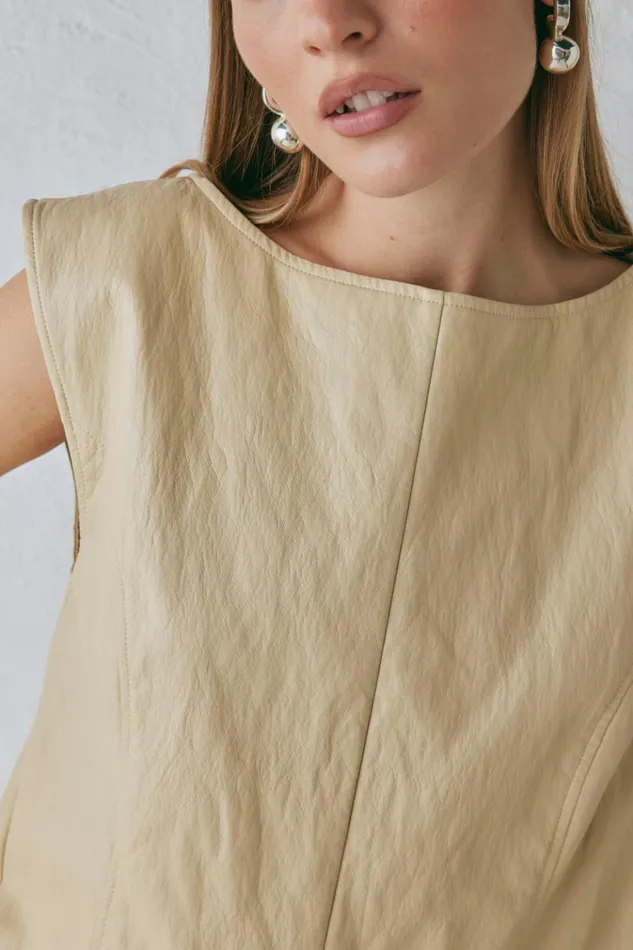 VRG GRL Vests Sutton Vest Butter 8211 Women VRG GRL Vests Sutton Vest Butter 8211 Women