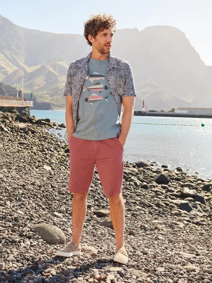 White Stuff CHINOS Sutton Organic Chino Short Deep Pink 8211 Men White Stuff CHINOS Sutton Organic Chino Short Deep Pink 8211 Men