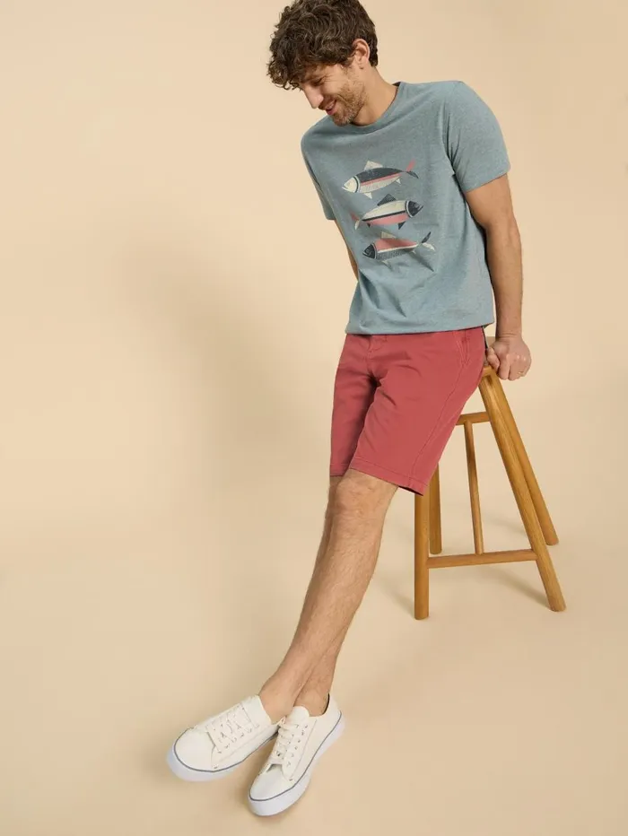 White Stuff CHINOS Sutton Organic Chino Short Deep Pink 8211 Men White Stuff CHINOS Sutton Organic Chino Short Deep Pink 8211 Men