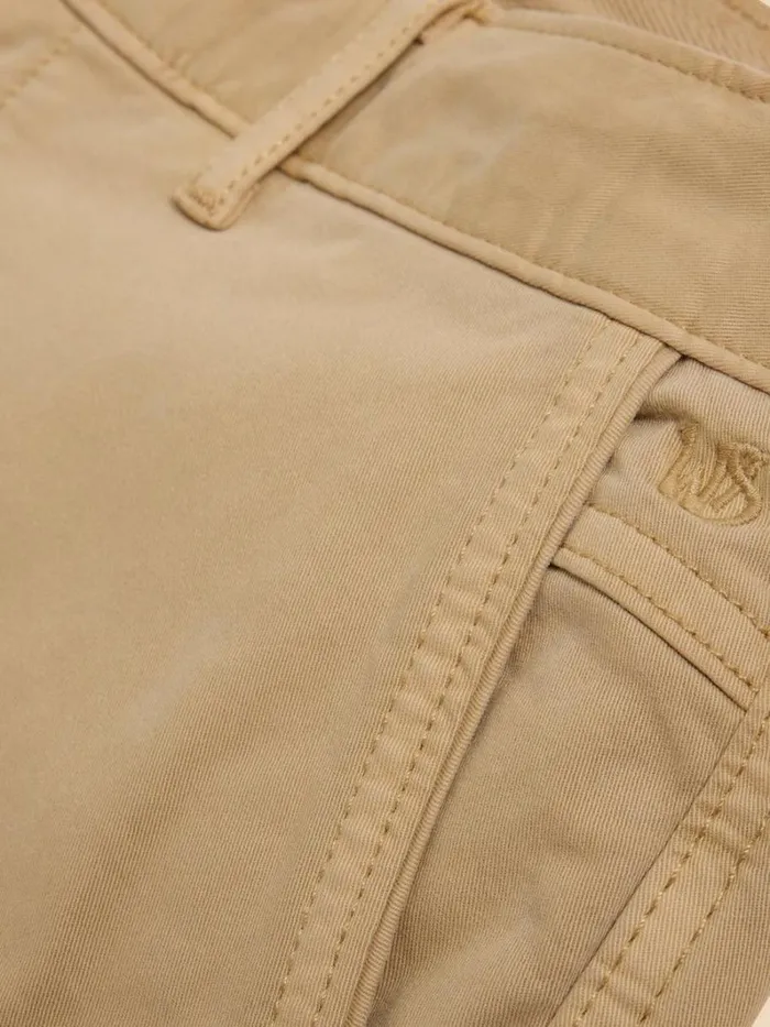 White Stuff CHINOS Sutton Organic Chino Short Light Natural 8211 Men White Stuff CHINOS Sutton Organic Chino Short Light Natural 8211 Men