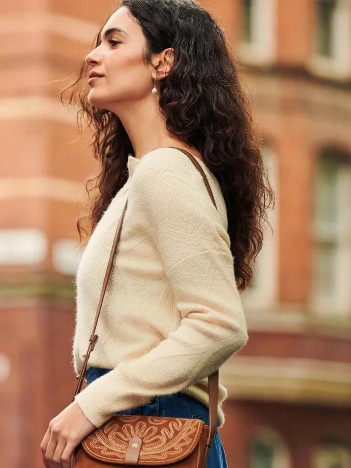 White Stuff KNITWEAR NOTCH NECK JUMPER Light Natural 8211 Women White Stuff KNITWEAR NOTCH NECK JUMPER Light Natural 8211 Women