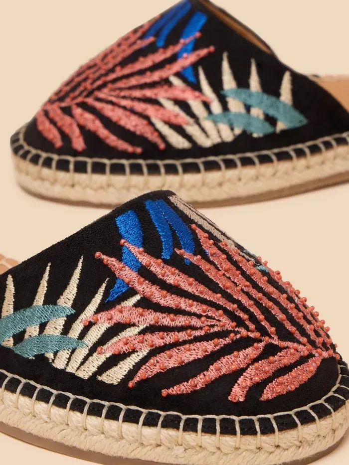 White Stuff SANDALS Honeysuckle Leaf Espadrille Black Multi 8211 Women White Stuff SANDALS Honeysuckle Leaf Espadrille Black Multi 8211 Women