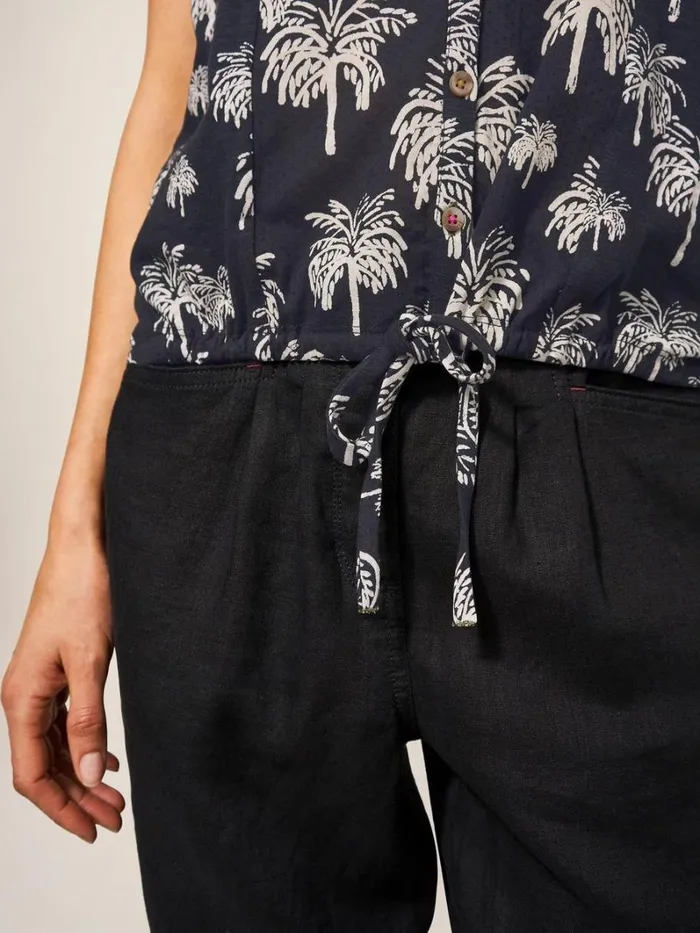 White Stuff SHIRTS and BLOUSES FLOWING GRASSES JERSEY SHIRT Black Print 8211 Women White Stuff SHIRTS and BLOUSES FLOWING GRASSES JERSEY SHIRT Black Print 8211 Women