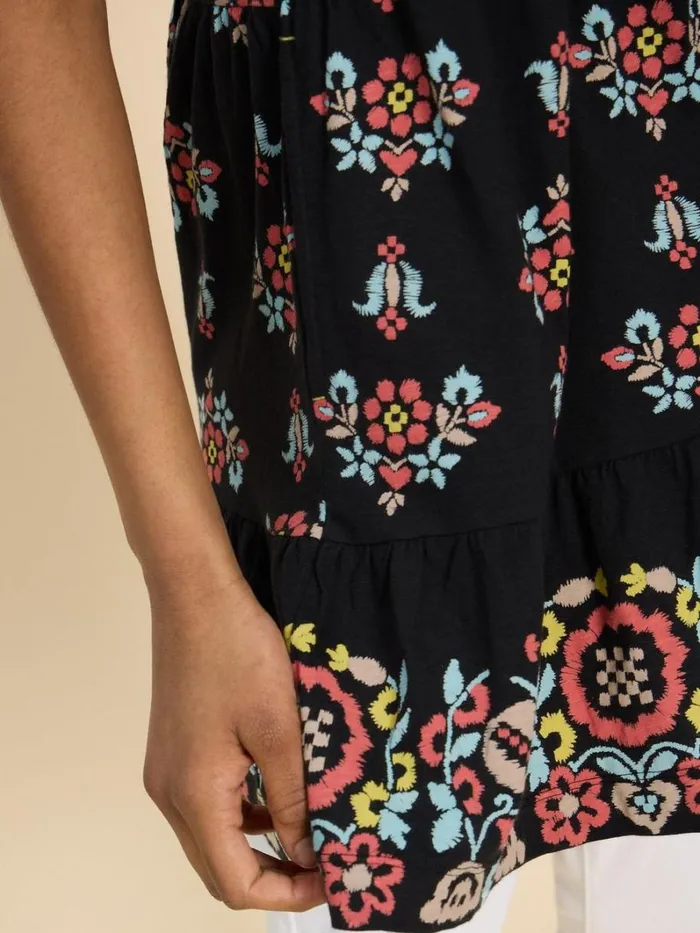 White Stuff SHIRTS and BLOUSES MACIE SLEEVELESS TUNIC Black Print 8211 Women White Stuff SHIRTS and BLOUSES MACIE SLEEVELESS TUNIC Black Print 8211 Women