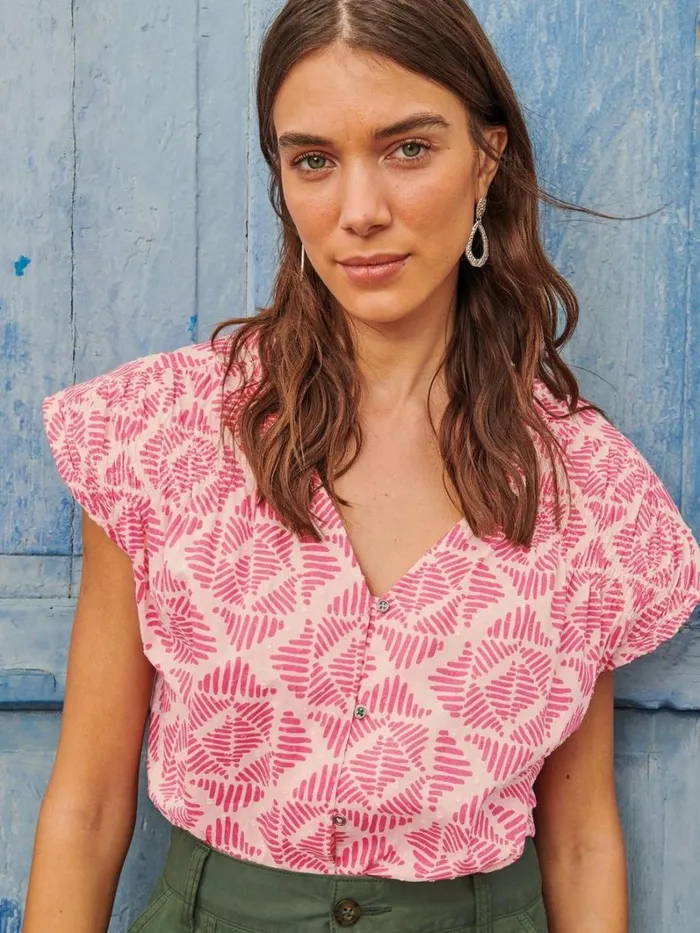 White Stuff SHIRTS and BLOUSES Rae Organic Cotton Vest Pink Print 8211 Women White Stuff SHIRTS and BLOUSES Rae Organic Cotton Vest Pink Print 8211 Women