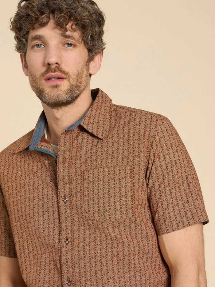 White Stuff SHIRTS Geo Pineapple Printed SS Shirt Orange Print 8211 Men White Stuff SHIRTS Geo Pineapple Printed SS Shirt Orange Print 8211 Men