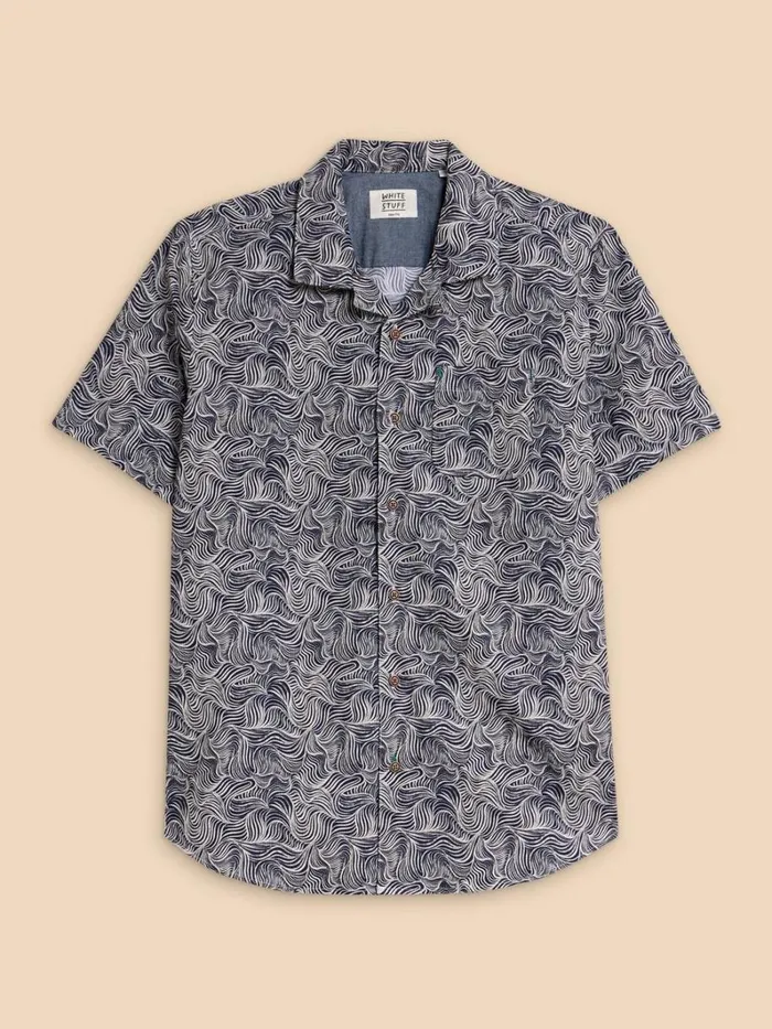 White Stuff SHIRTS Waves Printed SS Shirt Navy Print 8211 Men White Stuff SHIRTS Waves Printed SS Shirt Navy Print 8211 Men