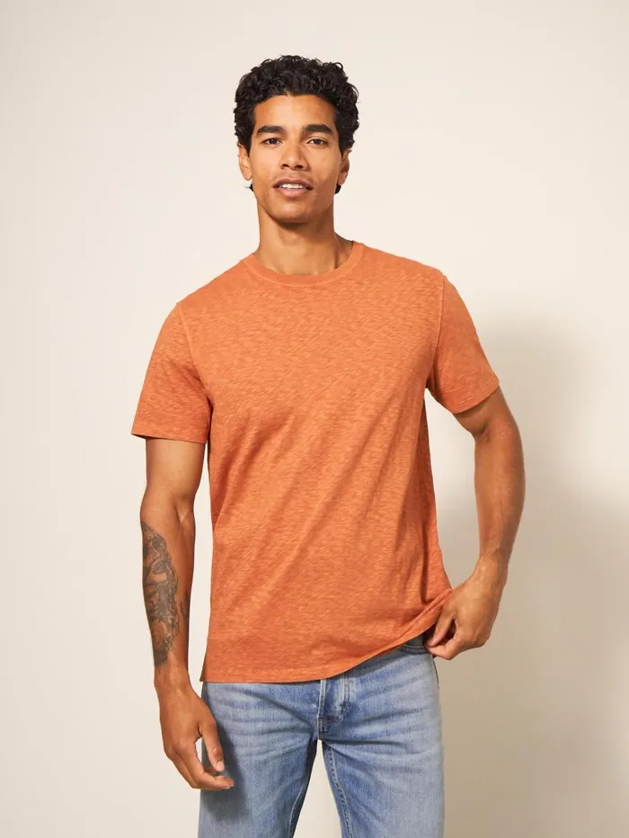 White Stuff TSHIRTS Abersoch Short Sleeve Tee Dark Orange 8211 Men White Stuff TSHIRTS Abersoch Short Sleeve Tee Dark Orange 8211 Men