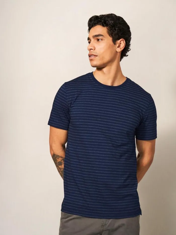 White Stuff TSHIRTS Interest Indigo Stripe Tee Indigo Blue 8211 Men White Stuff TSHIRTS Interest Indigo Stripe Tee Indigo Blue 8211 Men