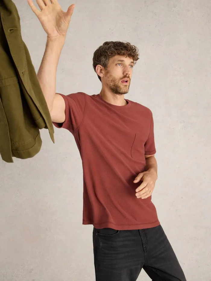 White Stuff TSHIRTS Tenby Textured SS Tee Deep Pink 8211 Men White Stuff TSHIRTS Tenby Textured SS Tee Deep Pink 8211 Men
