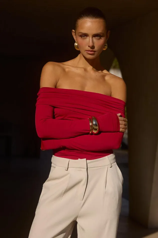 Women Basic Runaway The Label AZURA TOP Cherry Red