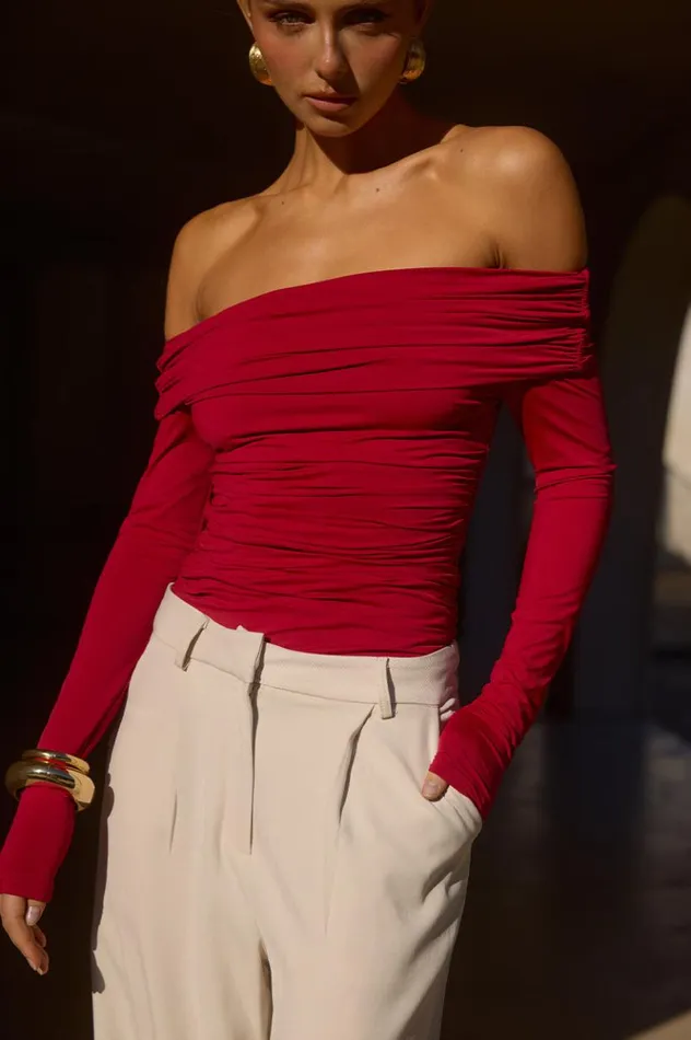 Women Basic Runaway The Label AZURA TOP Cherry Red