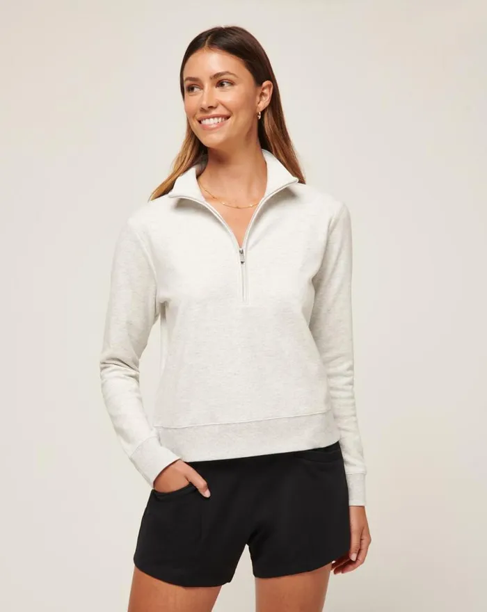 Women CLOUD FLEECE HALF ZIP Heather Light Grey TravisMathew Hoodies and Pullovers Women CLOUD FLEECE HALF ZIP Heather Light Grey TravisMathew Hoodies and Pullovers