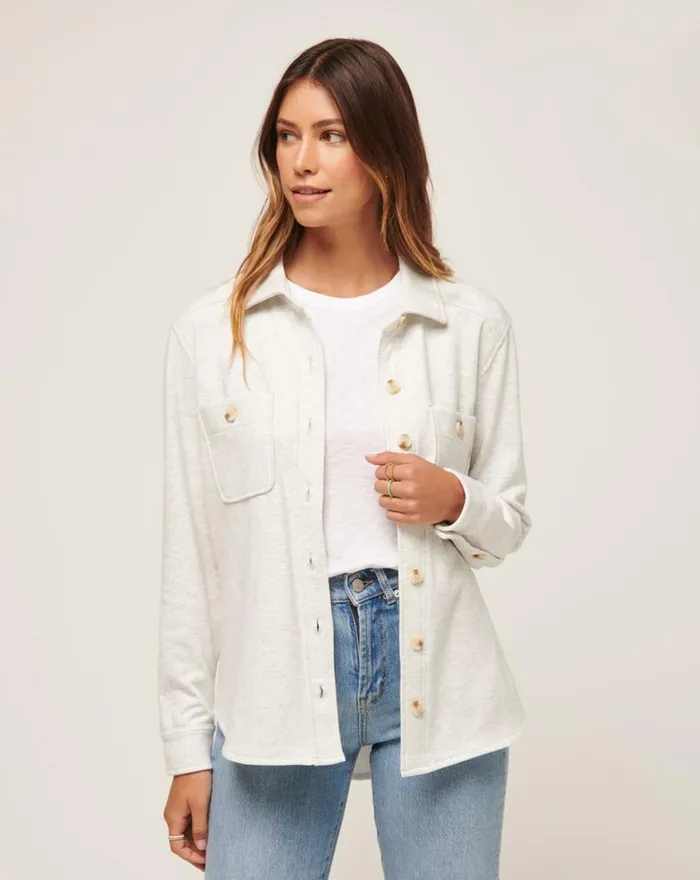 Women CLOUD FLEECE SHACKET Heather Light Grey TravisMathew Jackets
