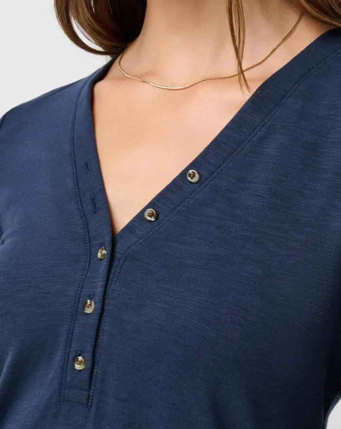 Women CLOUD JERSEY HENLEY Navy Blazer TravisMathew Tees