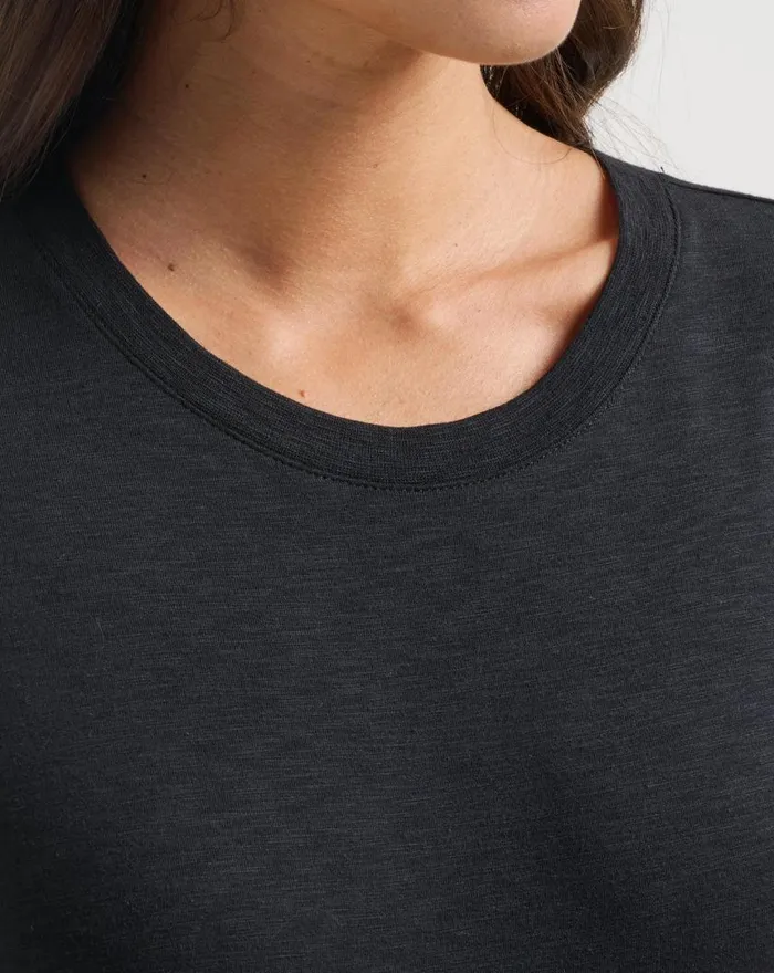 Women CLOUD JERSEY TEE Black TravisMathew Tees