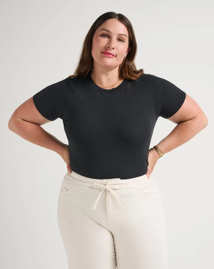 Women CLOUD JERSEY TEE Black TravisMathew Tees