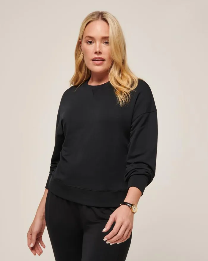 Women CLOUD TERRY CREW Black TravisMathew Hoodies and Pullovers