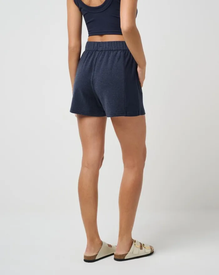 Women CLOUD TERRY RIB SHORT Heather Navy Blazer TravisMathew Shorts