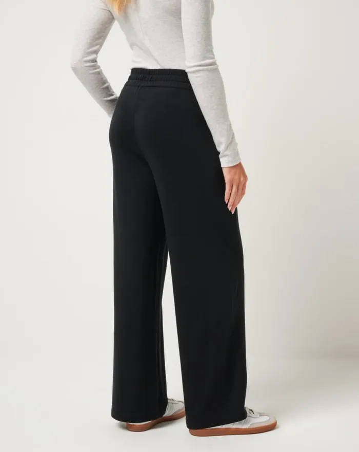 Women CLOUD TERRY WIDE LEG PANT Black TravisMathew Pants