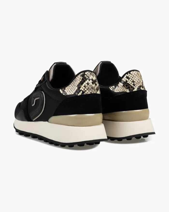 Women Cruyff Sneakers Park RunnerSatinVelvet Blackgold Women Cruyff Sneakers Park RunnerSatinVelvet Blackgold