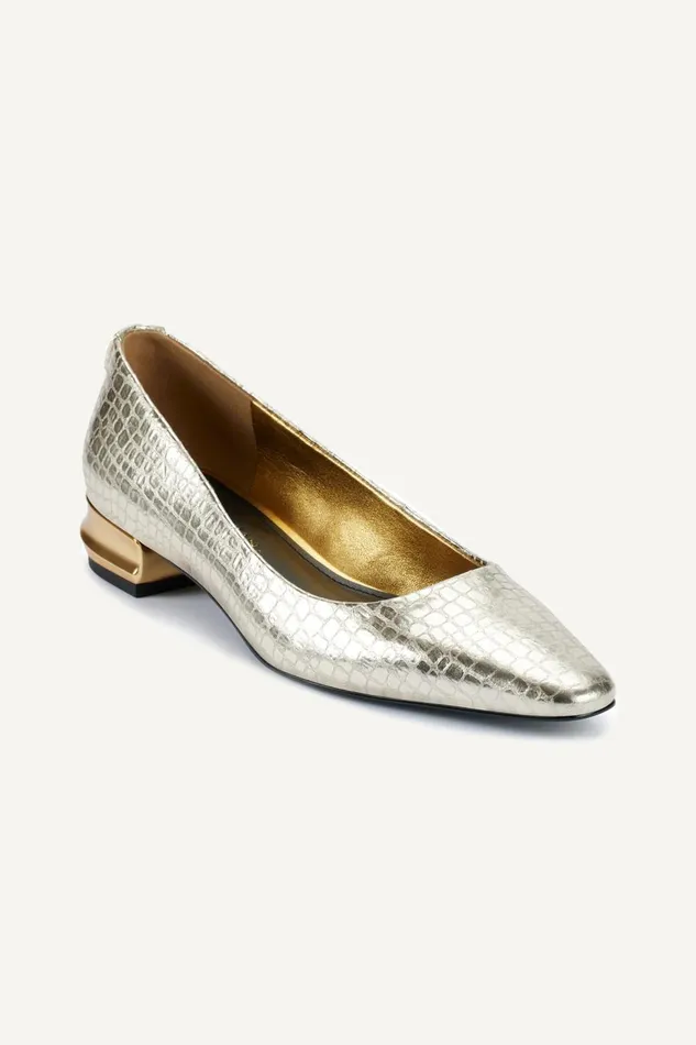 Women Donna Karan Flats And Loafers SAVITA POINTED FLAT White Gold
