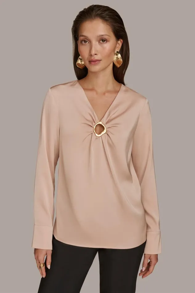 Women Donna Karan Sweaters And Tops TOP WITH KEYHOLE HARDWARE Snow Petal