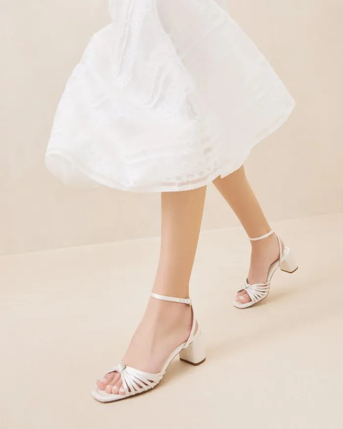 Women Heeled Sandals Loeffler Randall Olivia Cream Knot MidHeel Sandal L Heeled Sandals L Footwear Women Heeled Sandals Loeffler Randall Olivia Cream Knot MidHeel Sandal L Heeled Sandals L Footwear