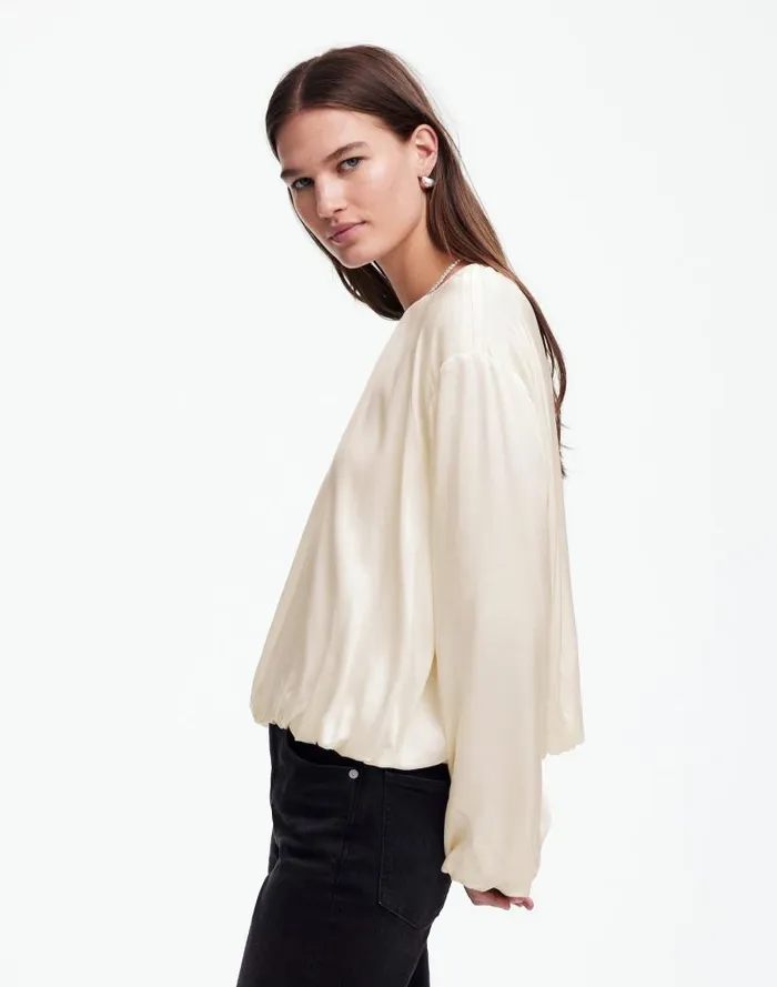 Women LongSleeve BubbleHem Top In Satin Winter White Madewell Tops and Shirts