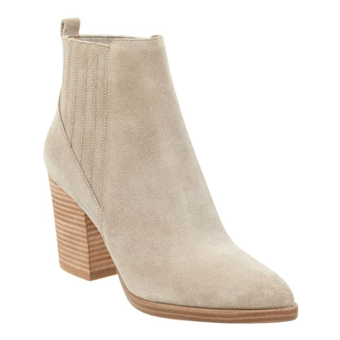 Women Marc Fisher Casual Boots Alva Pointy Toe Bootie Light Natural Suede